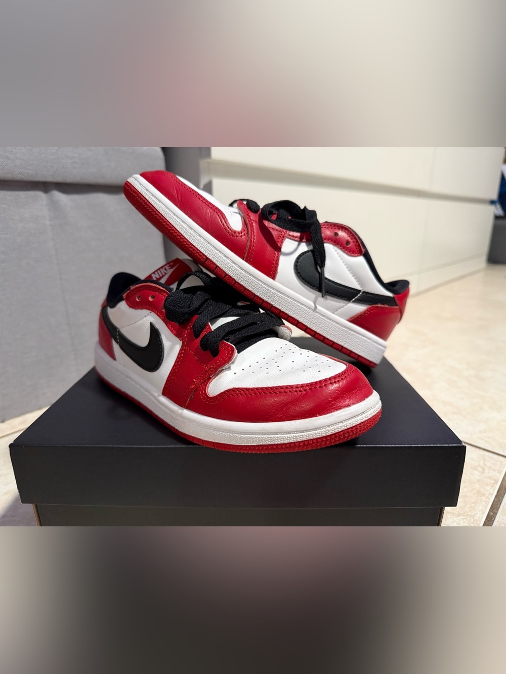 Air Jordan 1 Retro Low OG Chicago Size 3Y / Women’s 4.5 With Box